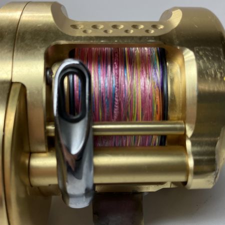  SHIMANO シマノ ベイトリール 15オシアCQ300HG 03402