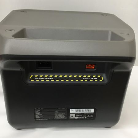  EcoFlow ポータブル電源　ソーラーパネル、バッグ付き Ecoflow River 2 pro