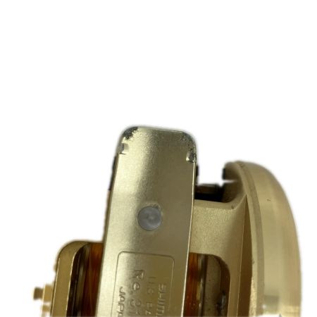 SHIMANO シマノ  ベイトリール カルカッタ100XT 31920