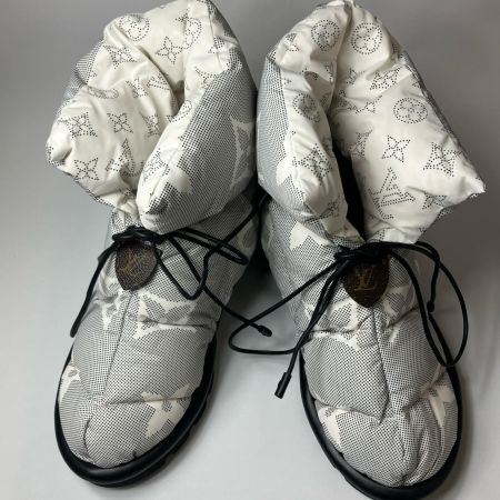  LOUIS VUITTON ルイヴィトン ブーツ　ピローライン　アンクルブーツ グレー