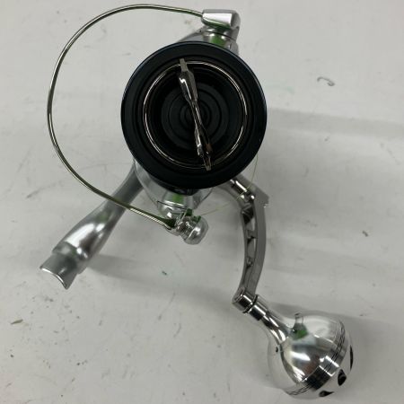  SHIMANO シマノ スピニングリール 19ストラディック 4000XG ゴメクサスハンドル付 04024 19ｽﾄﾗﾃﾞｨｯｸ 4000XG