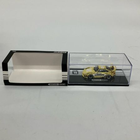   ミニカー 1/64 Inno64 x DPLS x Undefeated Porsche RWB GOLD SILVER
