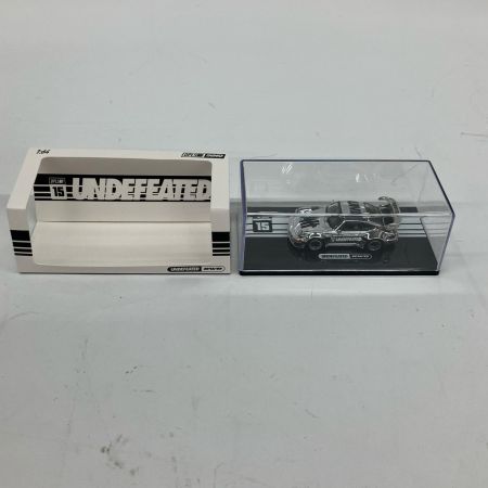   ミニカー 1/64 Inno64 x DPLS x Undefeated Porsche RWB GOLD SILVER