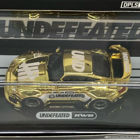   ミニカー 1/64 Inno64 x DPLS x Undefeated Porsche RWB GOLD SILVER