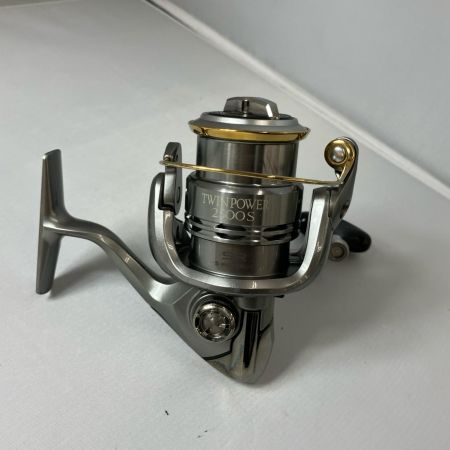 SHIMANO シマノ スピニングリール  11ツインパワー 2500S 程度B 02694