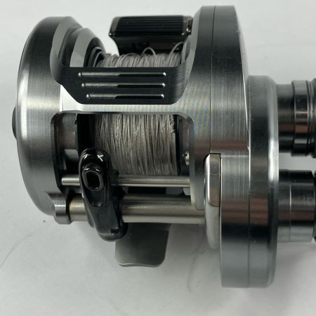  SHIMANO シマノ ベイトリール  19カルカッタコンクエストDC 201 LEFT 03979  