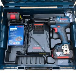 △△ BOSCH ボッシュ 18V　充電式インパクトドライバ 充電器・充電池3個付き GDR18V-EC Aランク