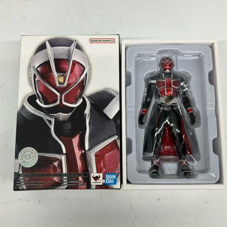  S.H.Figuarts フィギュア 真骨彫製法  仮面ライダーウィザード フレイムスタイル 10th Anniversary Ver.