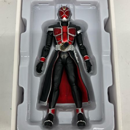  S.H.Figuarts フィギュア 真骨彫製法  仮面ライダーウィザード フレイムスタイル 10th Anniversary Ver.