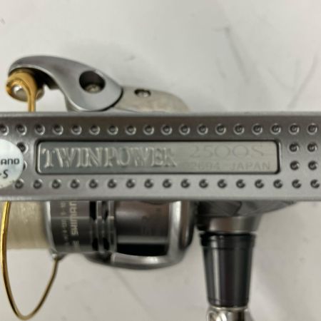  SHIMANO シマノ スピニングリール 11ツインパワー 2500S 02694
