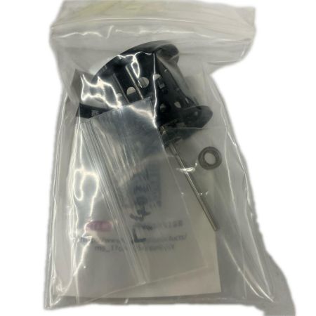  SHIMANO シマノ ベイトリール 17カルカッタコンクエストBFS HG-L Availスプール付  03676
