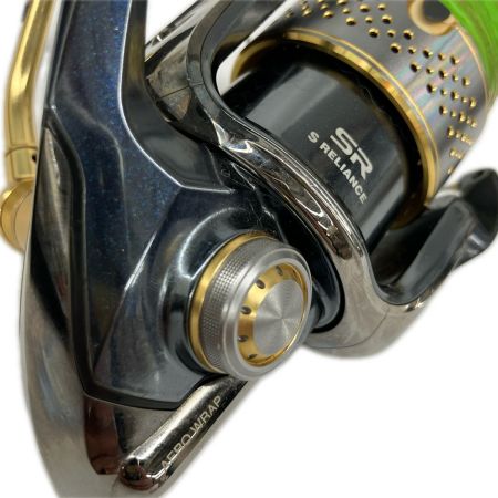  SHIMANO シマノ スピニングリール 10ステラ 2000 箱付  02428