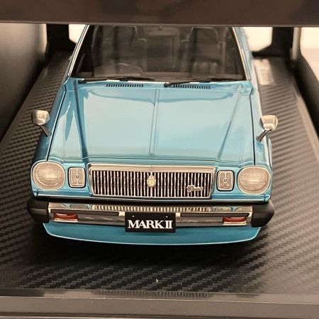   ミニカー 1/18 Toyota Mark II Sedan Grande (MX41) Light Blue Metallic イグニッションモデル