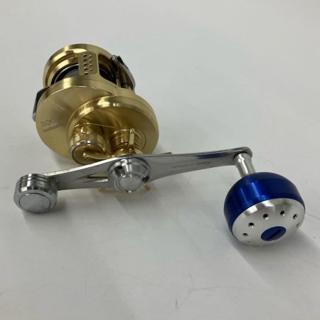  SHIMANO シマノ ベイトリール　CALCUTTA CONQUEST200 YUMEYAノブ　カスタム済み　 03204