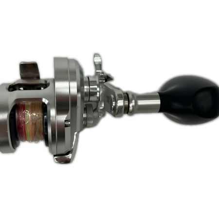 SHIMANO シマノ ベイトリール 17オシアジガー 1000HG 03665