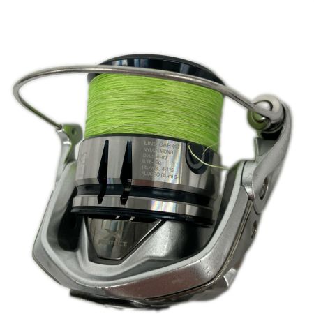  SHIMANO シマノ スピニングリール　19ストラディック 2500SHG キズ有  04017