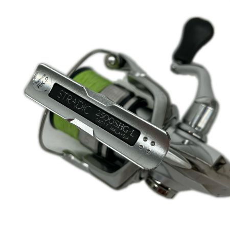  SHIMANO シマノ スピニングリール　19ストラディック 2500SHG キズ有  04017