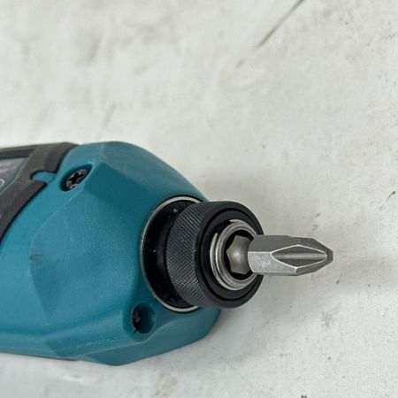 MAKITA マキタ ペンインパクトドライバ　本体のみ TD022D