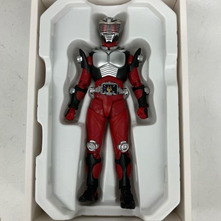 フィギュア S.H.Figuarts(真骨彫製法) 仮面ライダー龍騎 再販