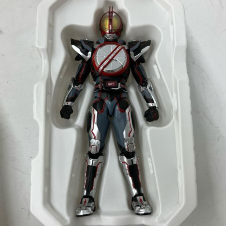 フィギュア  S.H.Figuarts(真骨彫製法) 仮面ライダーネクストファイズ 開封済
