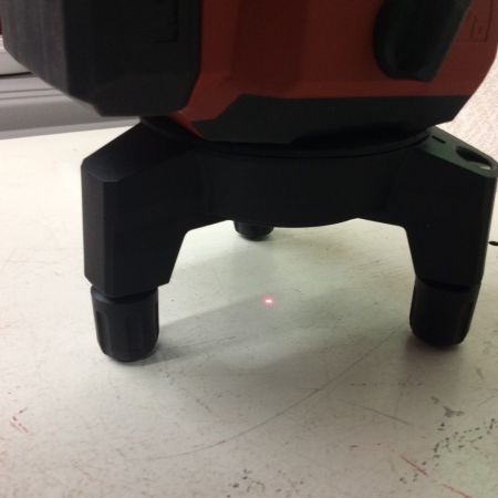  Hilti ヒルティ グリーンレーザー 墨出し器 マルチラインレーザー　レーザー受光器　三脚・取説付 PM40-MG