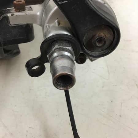  MAKITA マキタ 50ｍｍ　高圧 エア釘打ち　ケース付き AN514