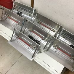 ◇◇ Panasonic パナソニック 家畜用コルツヒーター 7個セット　本体のみ　単相100V　300w NK-RH12C Bランク