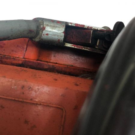  Husqvarna ハスクバーナ エンジンチェーンソー 本体のみ チェンブレーキ・ストップボタン不具合 281XP