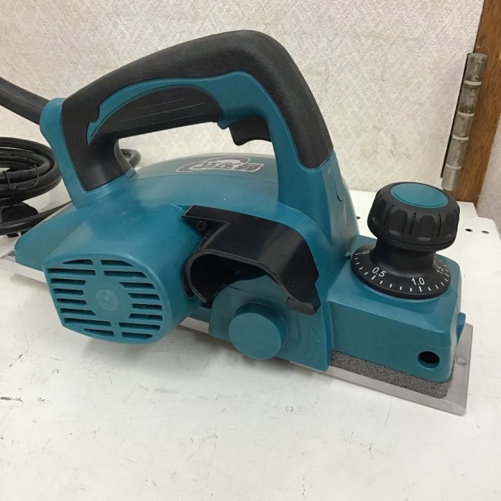 MAKITA マキタ 電動カンナ 替刃式 82ｍｍ 100V KP0800ASP｜中古｜なんでもリサイクルビッグバン