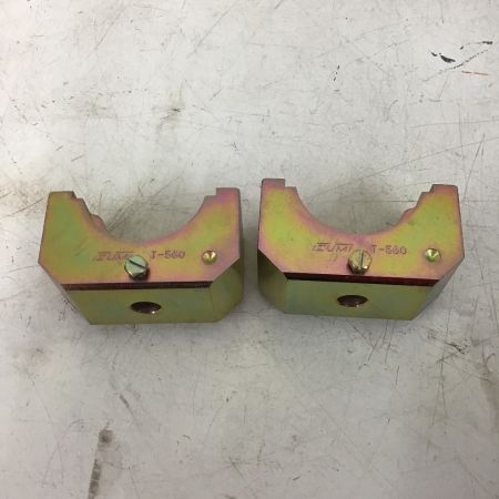  IZUMI ダイス　圧着工具パーツ T-560