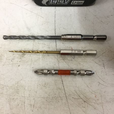  MAKITA マキタ 充電式 インパクトドライバ　充電器・充電池×2・ケース付 TD132D