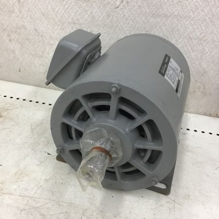  HITACHI 日立 三相モートル　モーター　0.75kw EFOUP