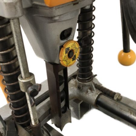  MAKITA マキタ 角のみ　MAKITA 7303