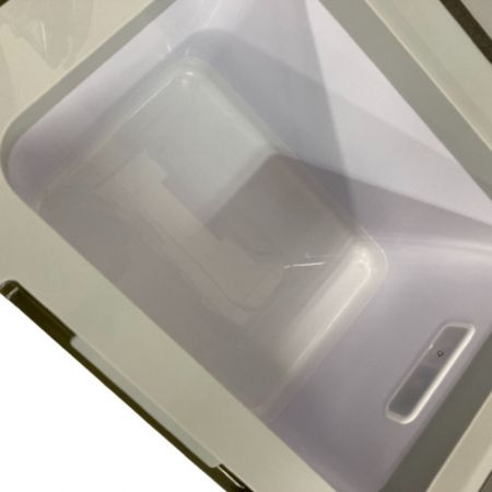  MAKITA マキタ 充電式保冷温庫　アダプター付き CW001G