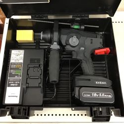 ◇◇ Panasonic パナソニック 集塵ハンマードリル　充電器・充電池2個・ケース付・水平器 EZ1HD1 Bランク