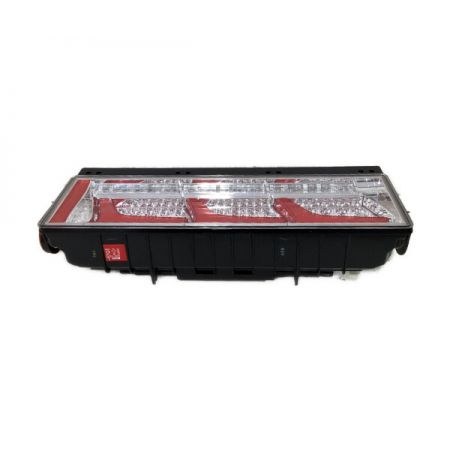  小糸製作所 トラック用 オールLEDリアコンビネーションランプ 3連タイプ（左右セット) LEDRCL-24R/LEDRCL-24L