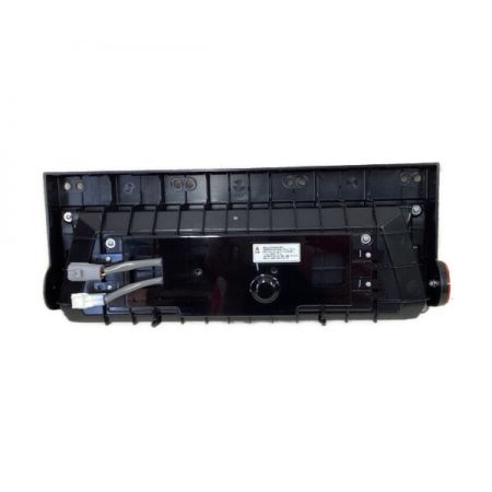  小糸製作所 トラック用 オールLEDリアコンビネーションランプ 3連タイプ（左右セット) LEDRCL-24R/LEDRCL-24L