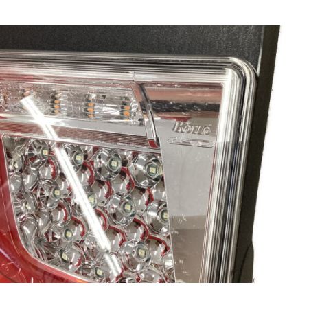  小糸製作所 トラック用 オールLEDリアコンビネーションランプ 3連タイプ（左右セット) LEDRCL-24R/LEDRCL-24L