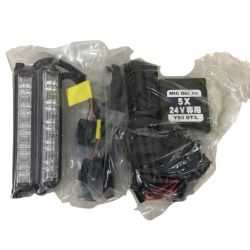 ◇◇ 市光工業(VELIAS) LED デイタイムランプ 24V 白 タイプ 5X VDT15-24WKI Sランク