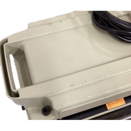  MAKITA マキタ 304mm　自動カンナ　本体のみ 2012NB グリーン