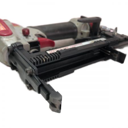  MAX マックス 4mm幅 常圧 エアネイラ ケース付 TA-238F レッド