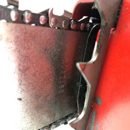  shindaiwa 新ダイワ エンジンチェーンソー 本体のみ E350AV レッド