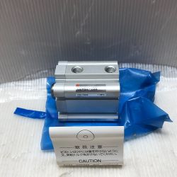 ◇◇ SMC コンパクトエアシリンダ CQ2シリーズ ボア：32mm ストローク：25mm CDQ2B32TF-25DZ グレー Sランク