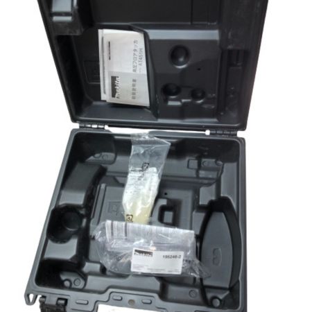  MAKITA マキタ エアタッカー　エアツール　  ケース付 5331 キズ・ヨゴレ有 AT451H ブルー