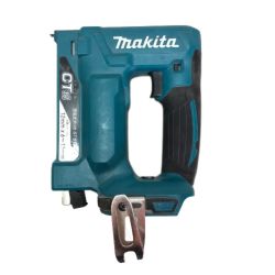 ◇◇ MAKITA マキタ 充電式タッカ 本体のみ ST312D グリーン Cランク