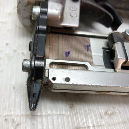  MAKITA マキタ タッカ ケース付 常圧 AF352 シルバー