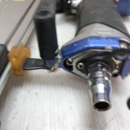  MAKITA マキタ タッカ ケース付 常圧 AF352 シルバー