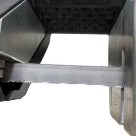  MAKITA マキタ バンドソー 本体のみ 電動工具  PB181D グリーン