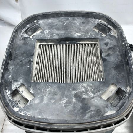  MAKITA マキタ 電動工具 集塵機 VC1530 グリーン