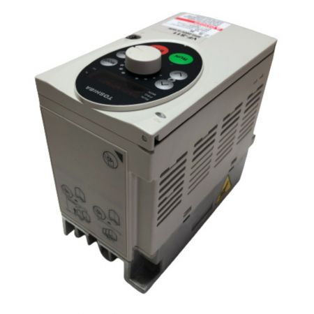  TOSHIBA 東芝 インバーター 2点セット VF-S11 VFS7ES-1004P ホワイト